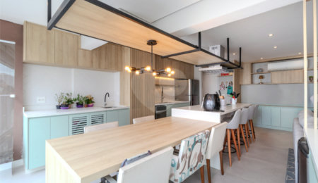 Apartamento à venda com 2 quartos, sendo 1 suíte,  em Chácara Santo Antônio, São Paulo, SP