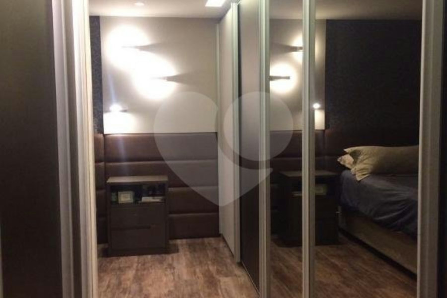 Apartamento à venda com 3 suítes em Tatuapé, São Paulo, SP