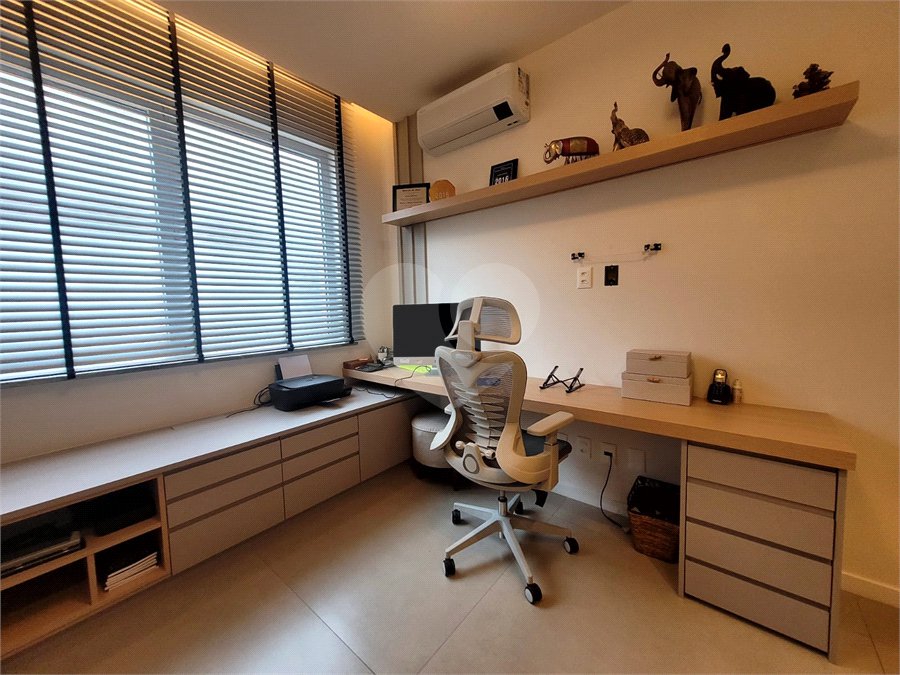 Apartamento à venda com 4 quartos, sendo 1 suíte,  em Ipanema, Rio de Janeiro, RJ