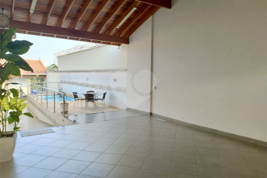 Bela casa térrea com 3 dormitórios no bairro Nova Piracicaba !!
