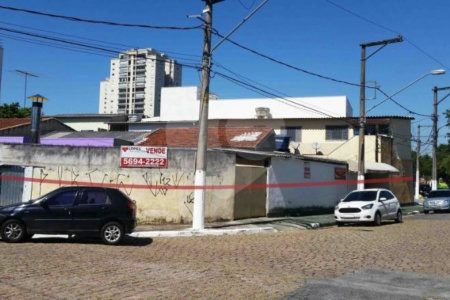 Casa à venda com 4 quartos em Campo Grande, São Paulo, SP