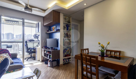 Apartamento à venda com 2 quartos, sendo 1 suíte,  em Saúde, São Paulo, SP