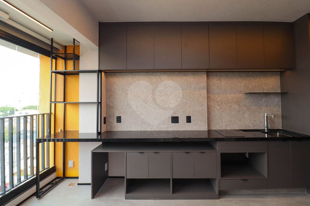 Apartamento à venda ou para alugar com 1 quarto em Pinheiros, São Paulo, SP