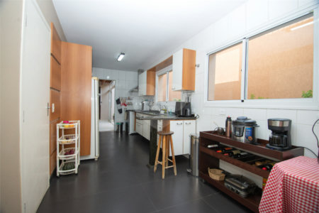Sobrado à venda com 4 quartos, sendo 1 suíte, em Brooklin, São Paulo, SP