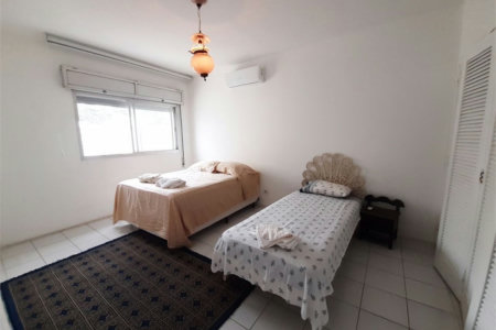 Apartamento Residencial à venda, Pitangueiras, Guarujá - AP0163.