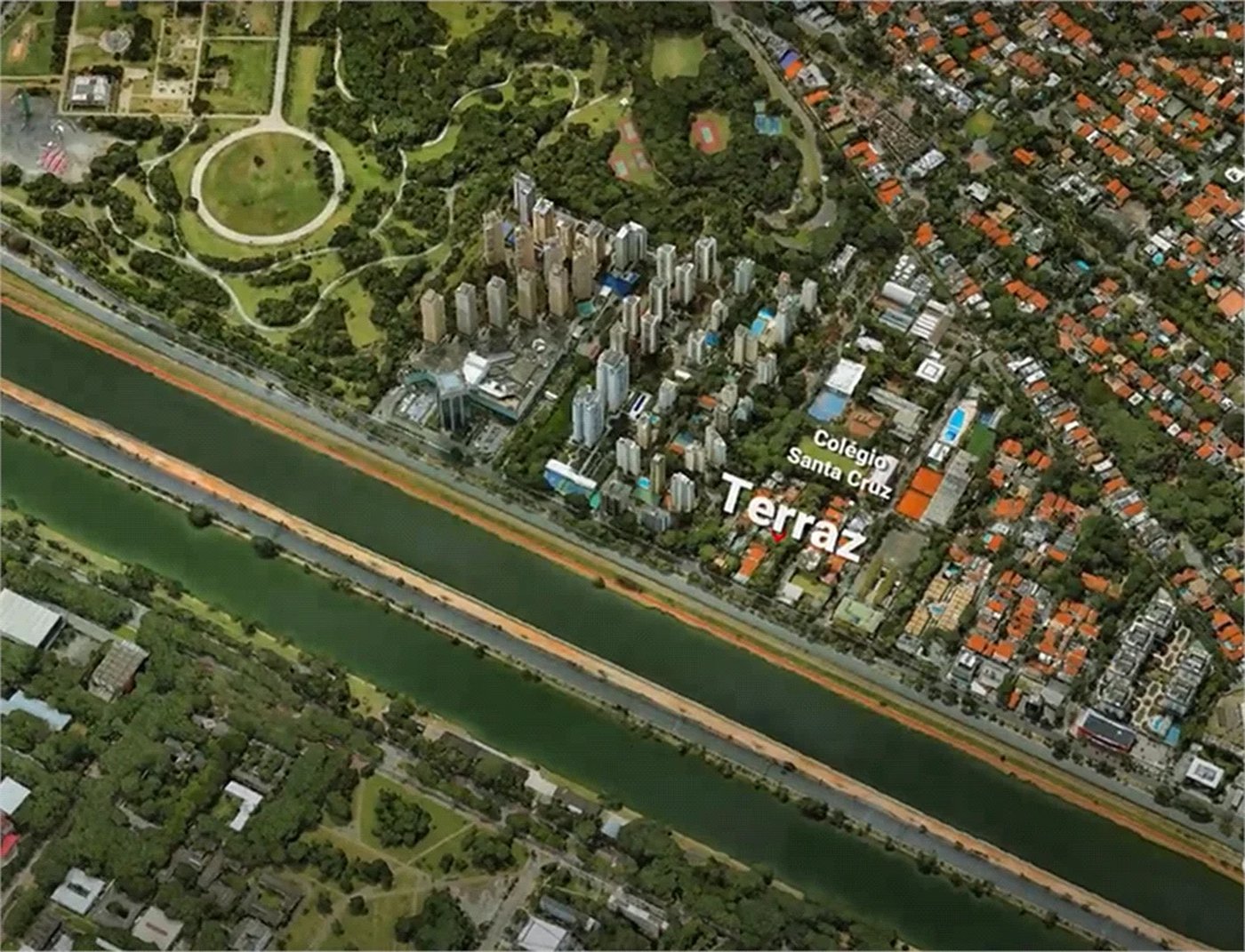 Casa à venda com 4 suítes no condomínio Terraz, São Paulo - SP