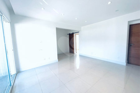 Apartamento à venda com 2 quartos, sendo 1 suíte, em Grajaú, Rio de Janeiro, RJ