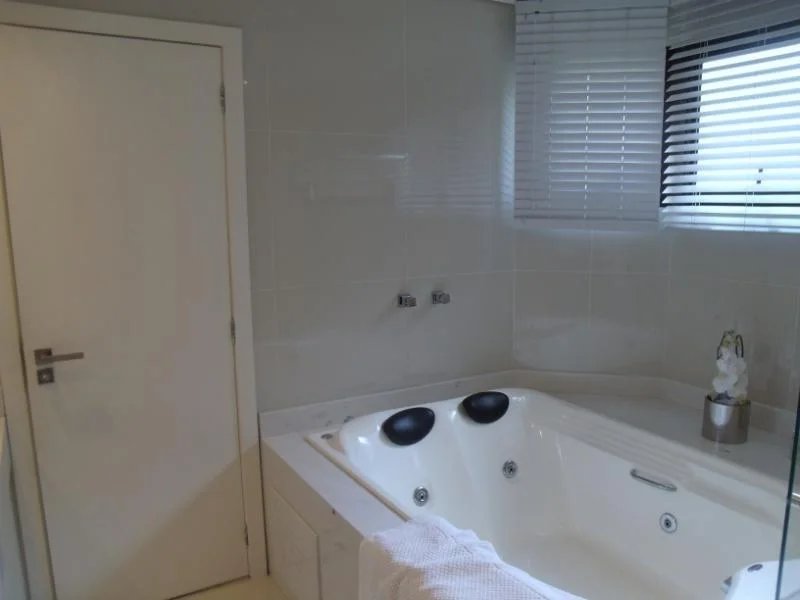 Apartamento à venda com 4 suítes em Jardim Vitória Régia, São Paulo, SP