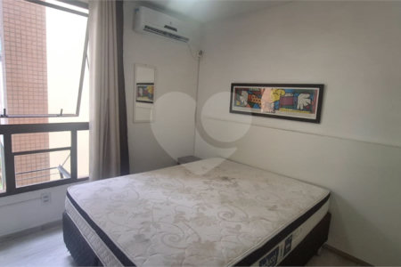 Apartamento à venda com 2 suítes em Riviera, Bertioga, SP