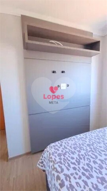 Apartamento à venda com 2 quartos, sendo 1 suíte,  em Jardim Veneza, São José dos Campos, SP