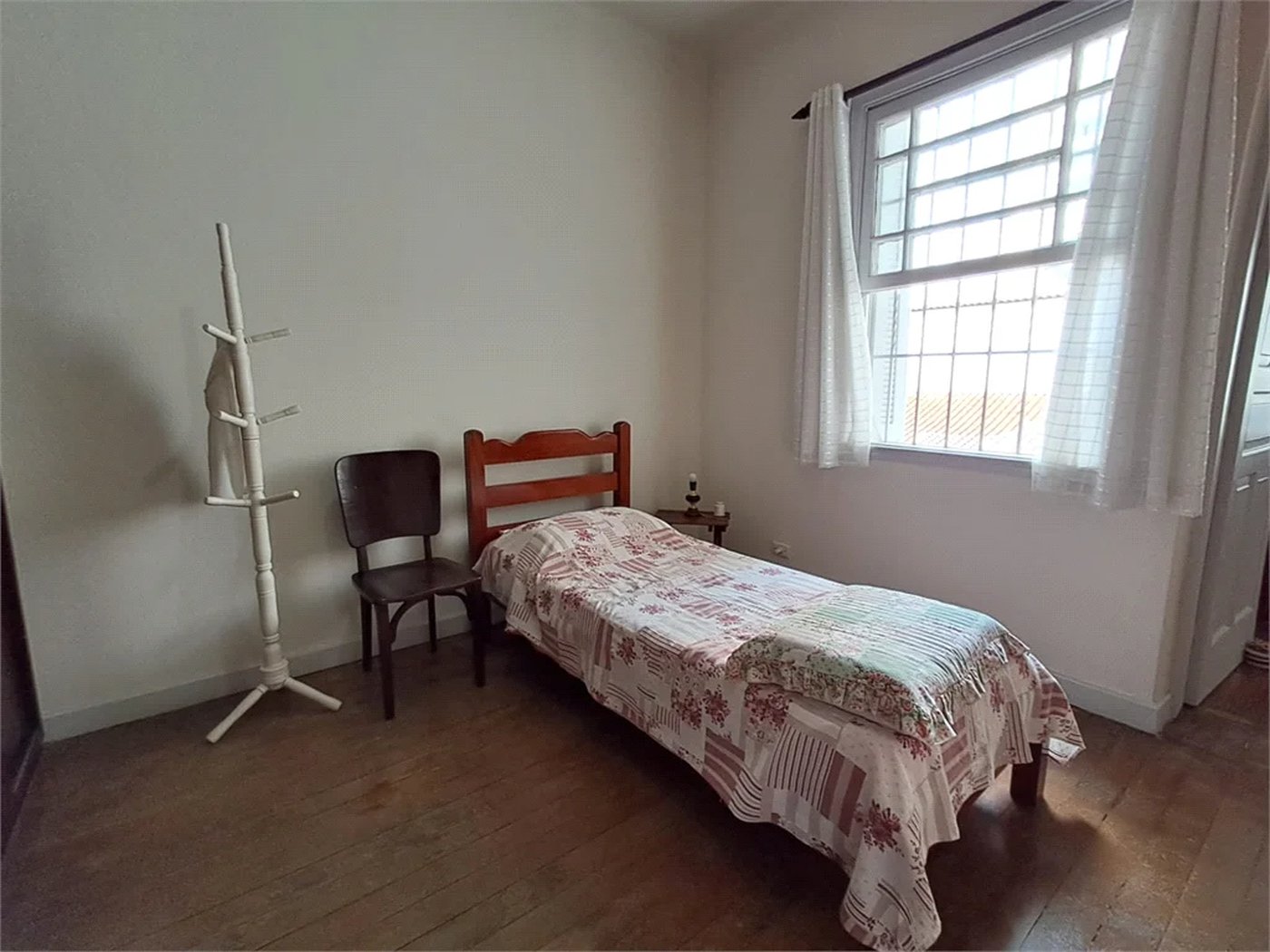 Casa à venda com 3 quartos em Água Branca, São Paulo, SP