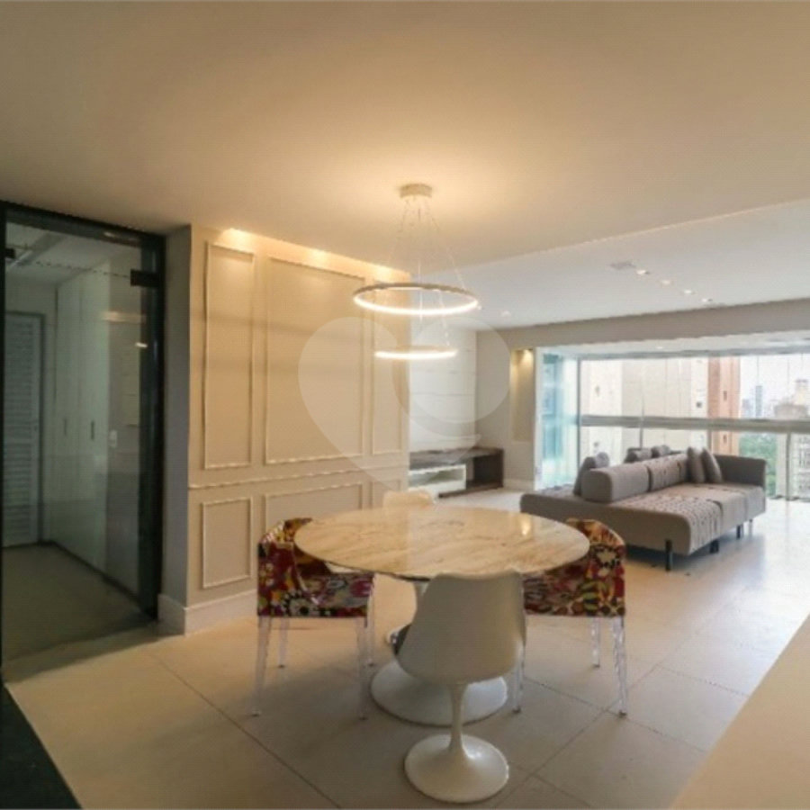 Apartamento para alugar com 3 suítes em Vila Olímpia, São Paulo, SP