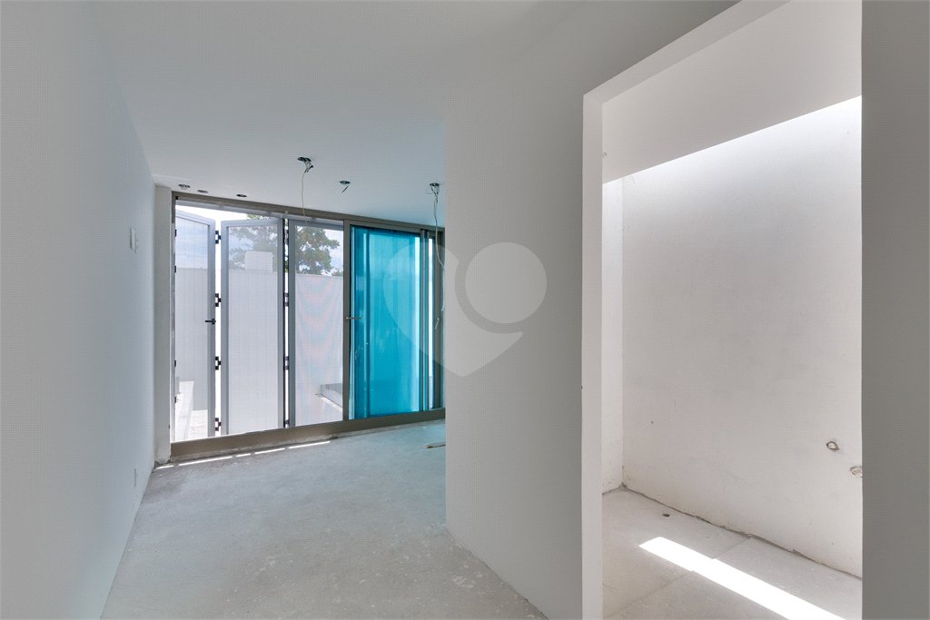 Casa à venda com 3 suítes no condomínio Residencial Heron 140, São Paulo - SP