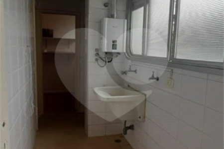 Apartamento para alugar com 3 quartos, sendo 1 suíte,  em Jardim Marajoara, São Paulo, SP