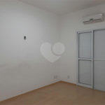 Apartamento à venda com 2 quartos em Cerqueira César, São Paulo, SP