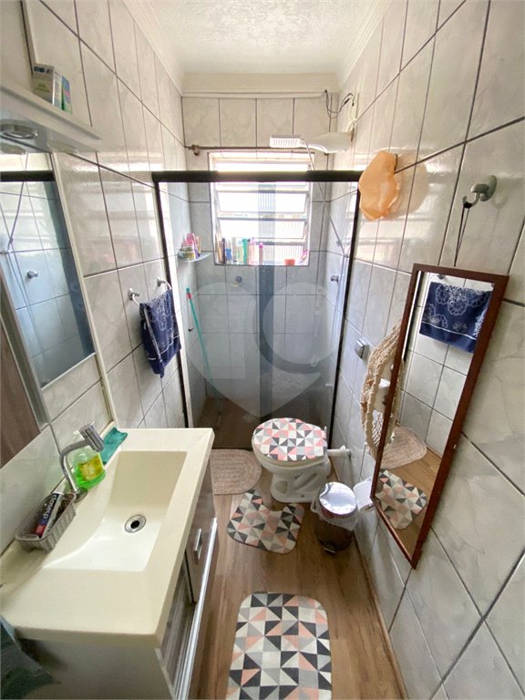 Casa à venda com 3 quartos em Jardim Santa Helena, Poá, SP