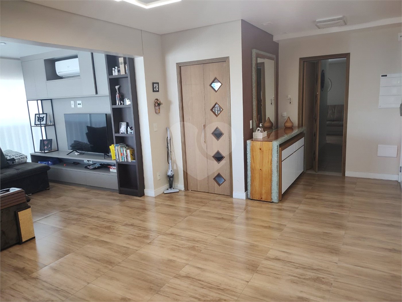 Apartamento à venda com 4 quartos, sendo 2 suítes, em Pinheiros, São Paulo, SP