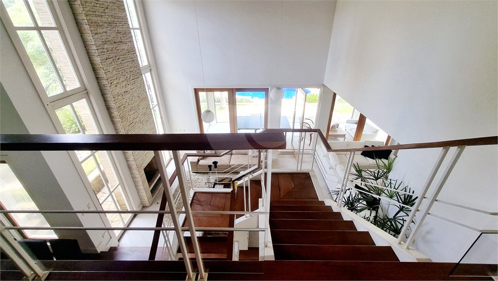 Casa à venda ou para alugar com 5 suítes em Serra da Cantareira, Mairiporã, SP