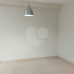 Apartamento para alugar com 3 quartos, sendo 1 suíte, em Lar São Paulo, São Paulo, SP