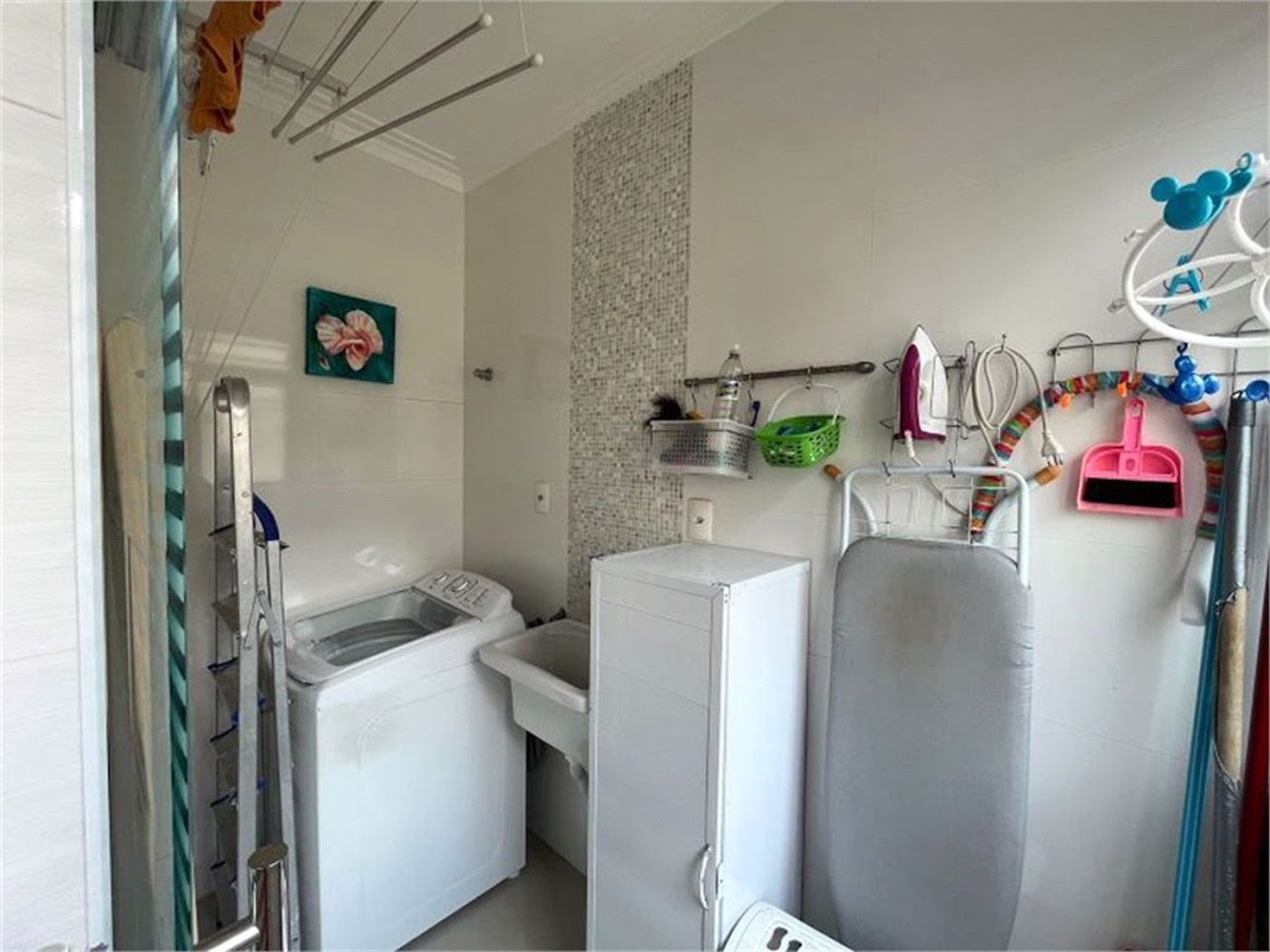 Apartamento Residencial à venda, Jardim Las Palmas, Guarujá - AP0534.