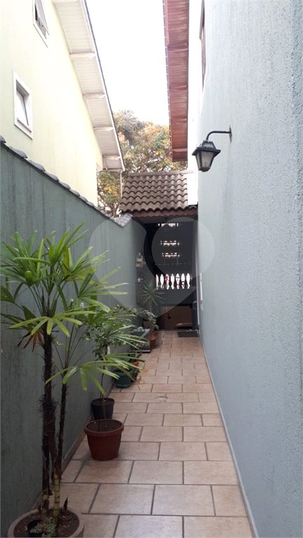 Casa à venda com 3 quartos, sendo 2 suítes,  em Vila Rosália, Guarulhos, SP