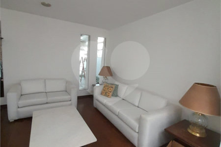 Casa para alugar com 3 quartos, sendo 1 suíte,  em Vila Sônia, São Paulo, SP