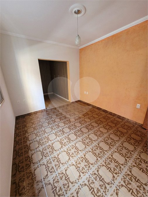 Sobrado à venda com 3 quartos, sendo 1 suíte, em Jardim Morada do Sol, Indaiatuba, SP