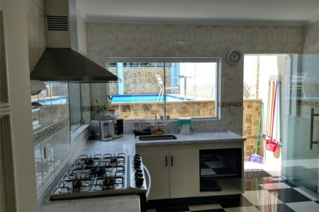 Casa à venda com 3 quartos, sendo 1 suíte, em Jardim Franca, São Paulo, SP