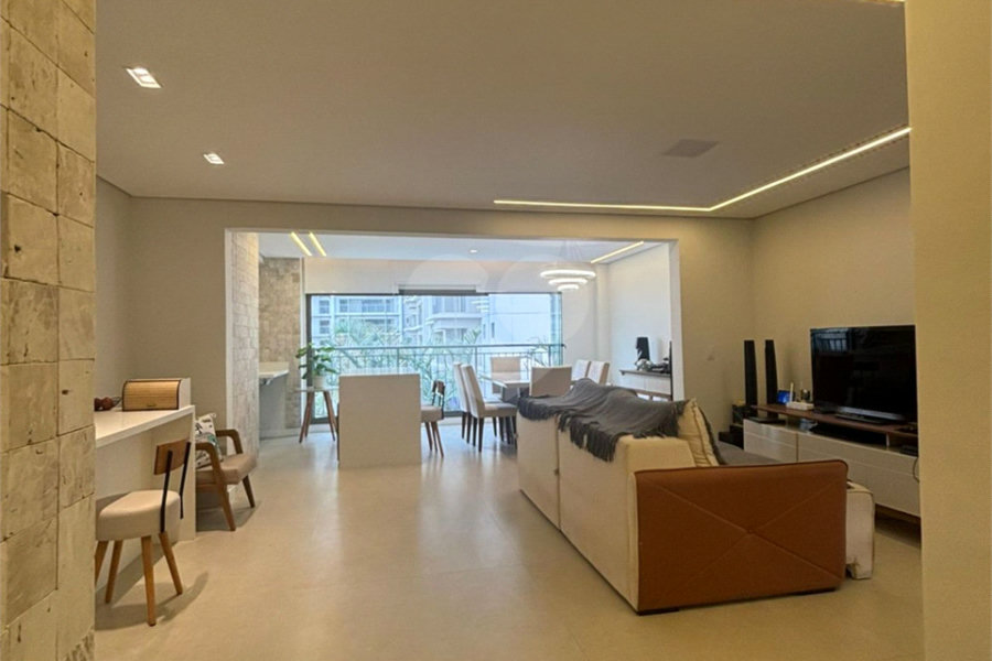 Apartamento à venda com 3 suítes em Tucuruvi, São Paulo, SP