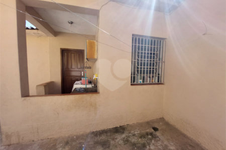 Casa à venda com 4 quartos em Vila Bonilha, São Paulo, SP