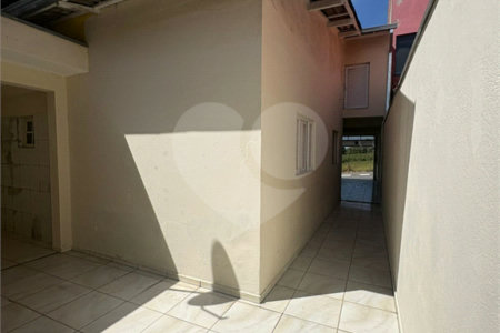 Casa Térrea à venda com 2 quartos em Jardim América, Poá, SP