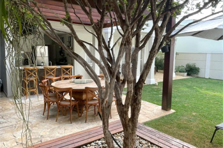 Casa à venda com 3 suítes no condomínio Villagio Di Verona, Vinhedo - SP