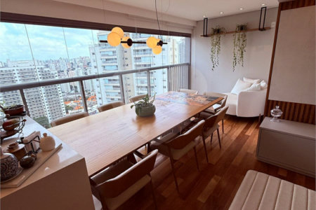 Apartamento à venda com 3 quartos, sendo 1 suíte, em Vila Mariana, São Paulo, SP