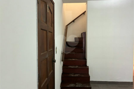 Casa à venda com 3 quartos, sendo 1 suíte,  em Vila Figueira, Suzano, SP