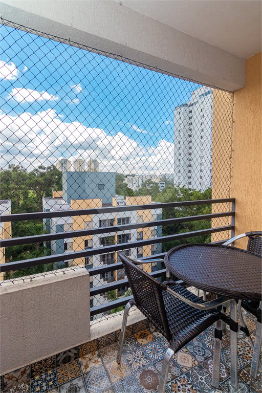Apartamento à venda com 3 quartos, sendo 1 suíte, em Jardim Marajoara, São Paulo, SP