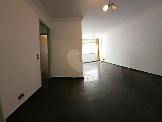 Apartamento à venda com 3 quartos, sendo 1 suíte,  em Perdizes, São Paulo, SP