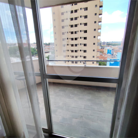 Apartamento à venda com 3 quartos, sendo 1 suíte, no Centro, Sorocaba, SP