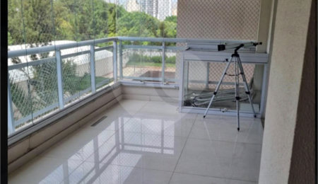 Apartamento à venda com 3 suítes em Várzea da Barra Funda, São Paulo, SP