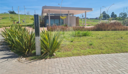 Terreno à venda no condomínio Residencial Reserva Bellano, Itatiba - SP