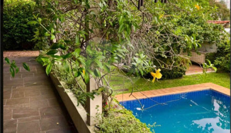Casa à venda com 5 quartos, sendo 3 suítes,  em Jardim Leonor, São Paulo, SP