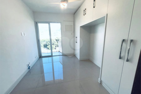 Apartamento à venda com 2 quartos, sendo 1 suíte, em Grajaú, Rio de Janeiro, RJ