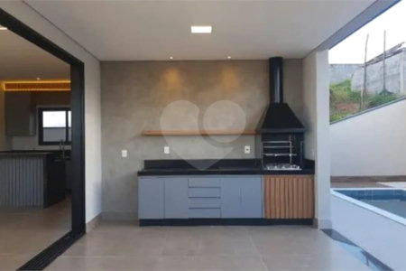 Casa à venda com 3 suítes no condomínio Mont'alcino, Valinhos - SP