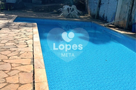 Chácara à venda com 5 quartos, sendo 3 suítes, em Loteamento Residencial Vista Linda, São José dos Campos, SP