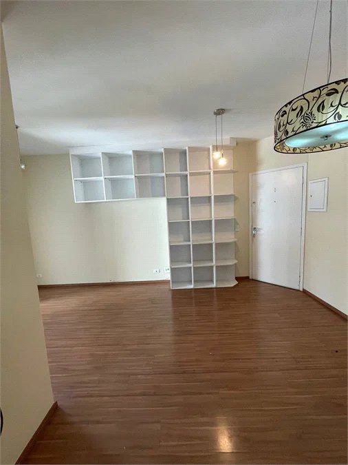 Apartamento à venda com 2 quartos, sendo 1 suíte,  em Vila Suzana, São Paulo, SP