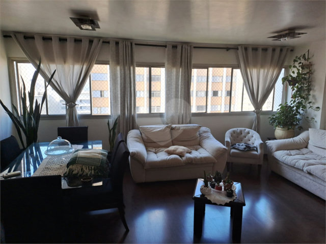 Apartamento à venda com 3 quartos, sendo 1 suíte,  em Santana, São Paulo, SP