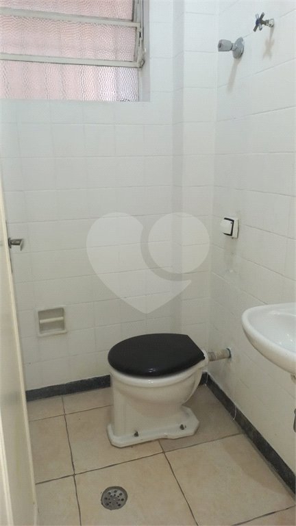 Sobrado à venda com 4 quartos, sendo 1 suíte, em Vila Mazzei, São Paulo, SP