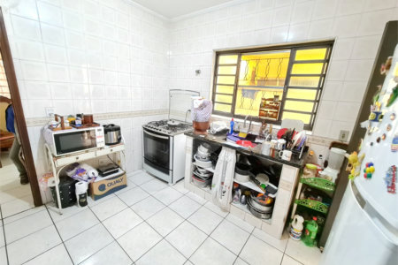 Sobrado à venda com 3 quartos, sendo 1 suíte, em Parque das Nações, Atibaia, SP