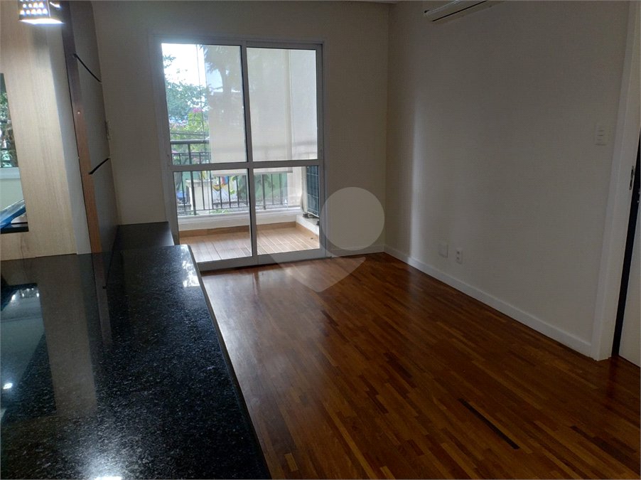 Apartamento à venda com 1 suíte em Vila Guarani (z Sul), São Paulo, SP