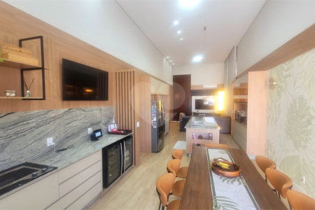 Casa à venda com 4 suítes no condomínio Sta Morriz, Campinas - SP