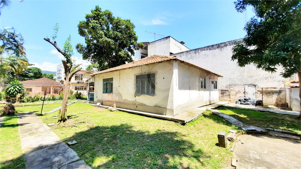 Terreno à venda com 1 suíte em Freguesia (jacarepaguá), Rio de Janeiro, RJ
